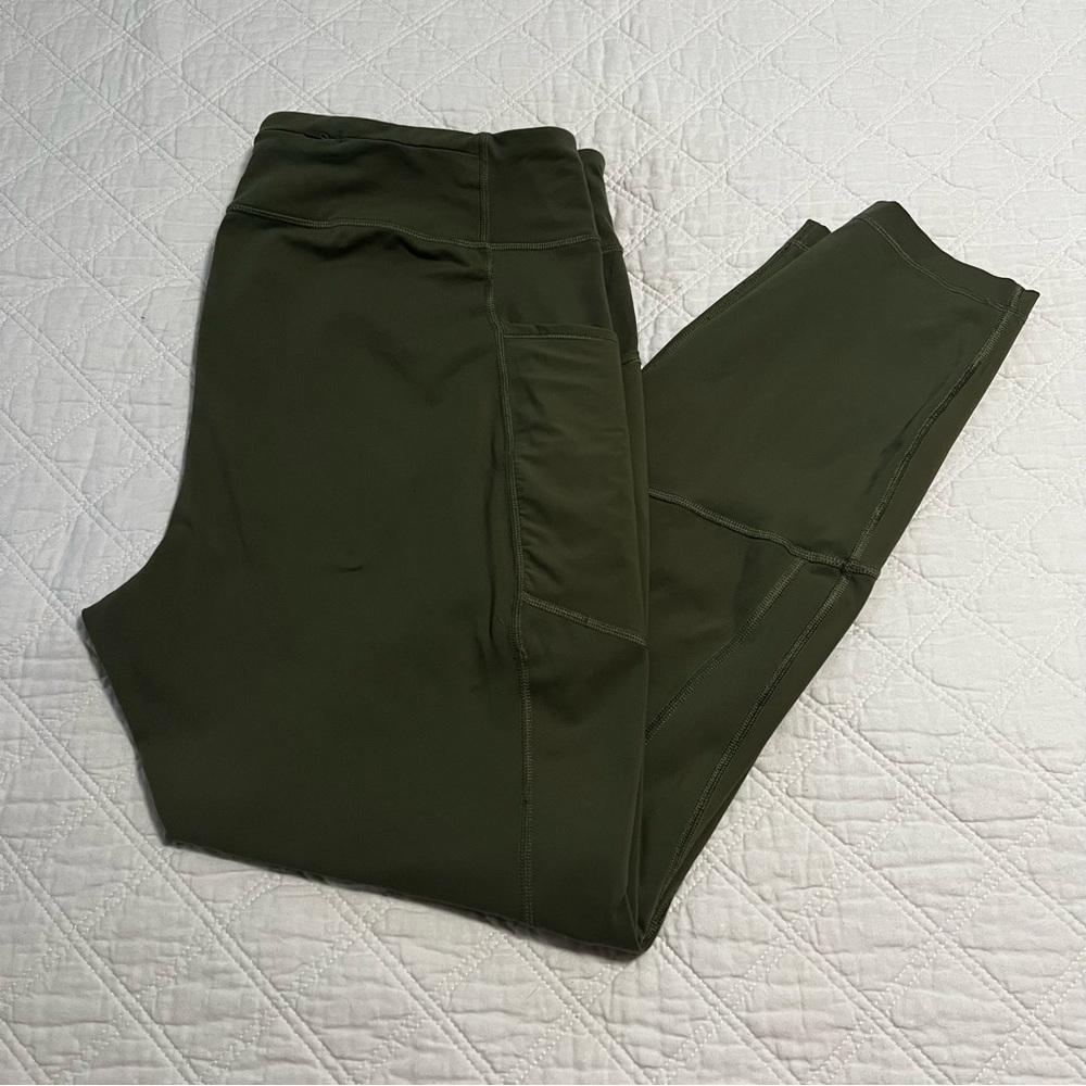 Duluth Olive Green Athletic Leggings
